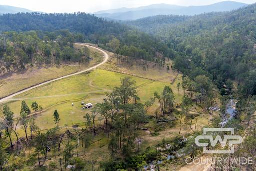 Farm For Sale - NSW - Rocky River - 2358 - Creek Frontage, Mountain Country & Plenty to Explore 