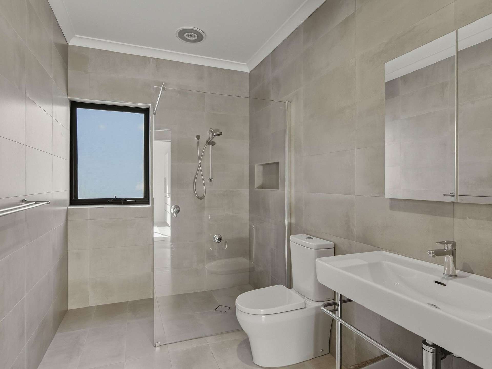 24 Ozanne Drive, Gawler For Sale by Farmbuy.com - image 13