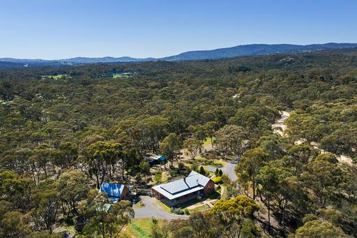 Farm For Sale - VIC - Castlemaine - 3450 - Bushland Escape with Self-Contained Studio 