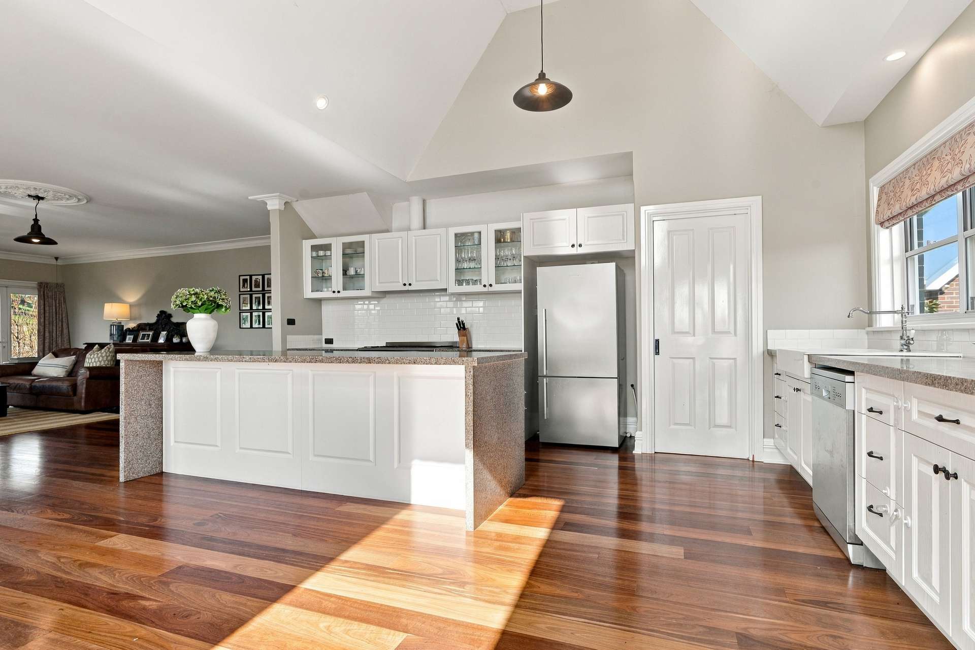 'Pemberley' 57 Bunyarra Lane, Orange Auction by Farmbuy.com - image 3