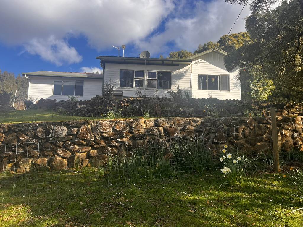 321 South Elliott Road, Elliott TAS 7325