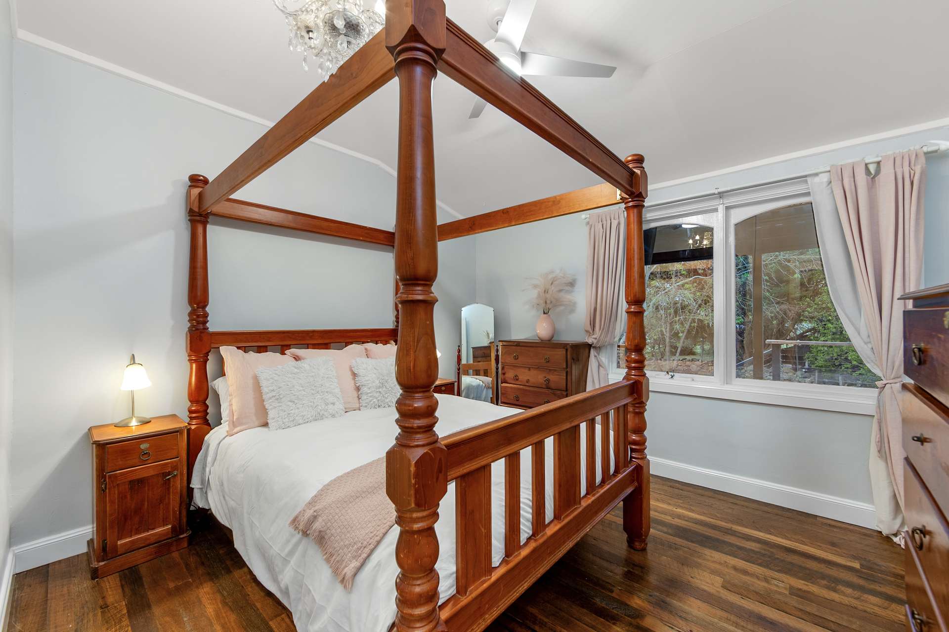 5 Armstrong Street, Murrumbateman For Sale by Farmbuy.com - image 21