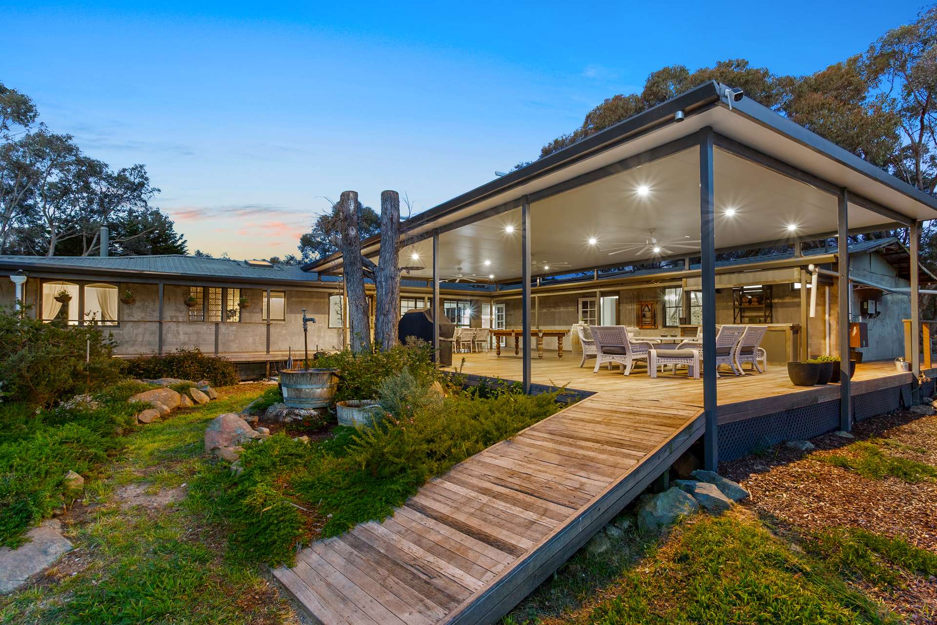 5 Armstrong Street, Murrumbateman For Sale by Farmbuy.com - image 2