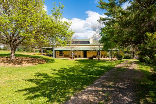 51 Halford Drive, Holbrook NSW 2644