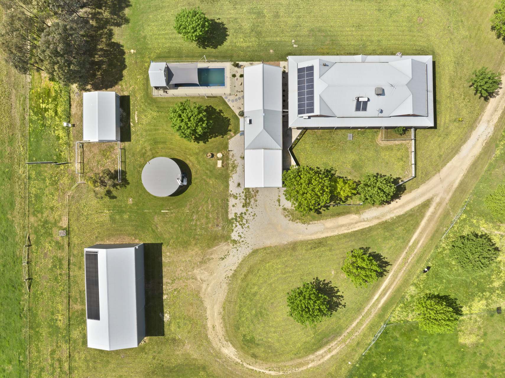 644 McMahons Road, Springhurst For Sale by Farmbuy.com - image 31