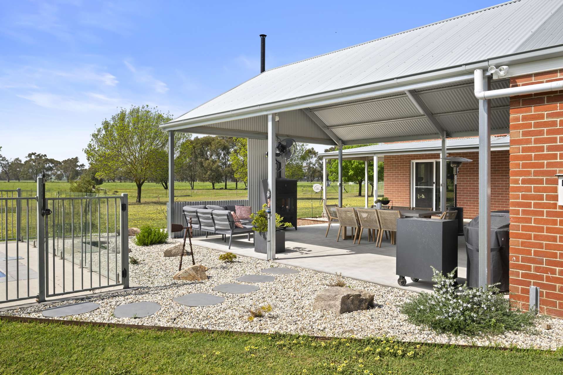 644 McMahons Road, Springhurst For Sale by Farmbuy.com - image 26