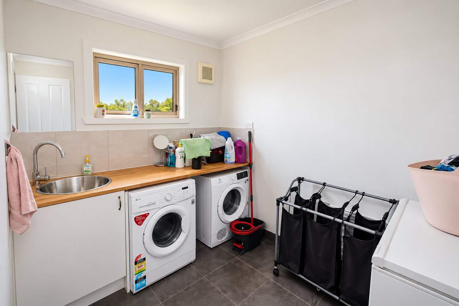84 McNair Lane, Lockington For Sale by Farmbuy.com - image 12