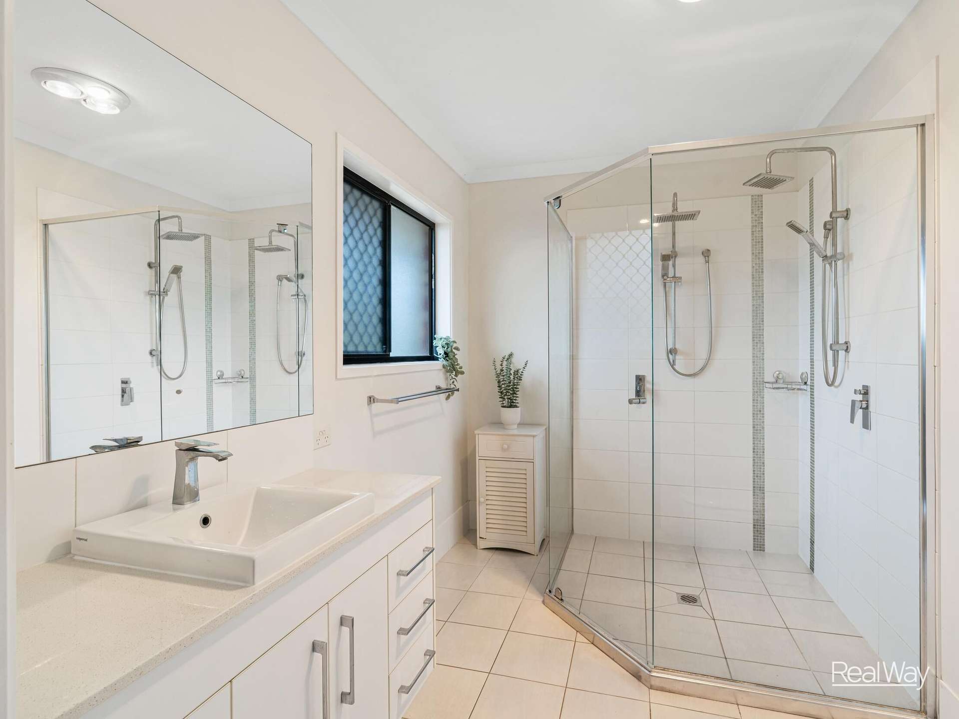 32 Manikato Drive, Hodgson Vale For Sale by Farmbuy.com - image 10