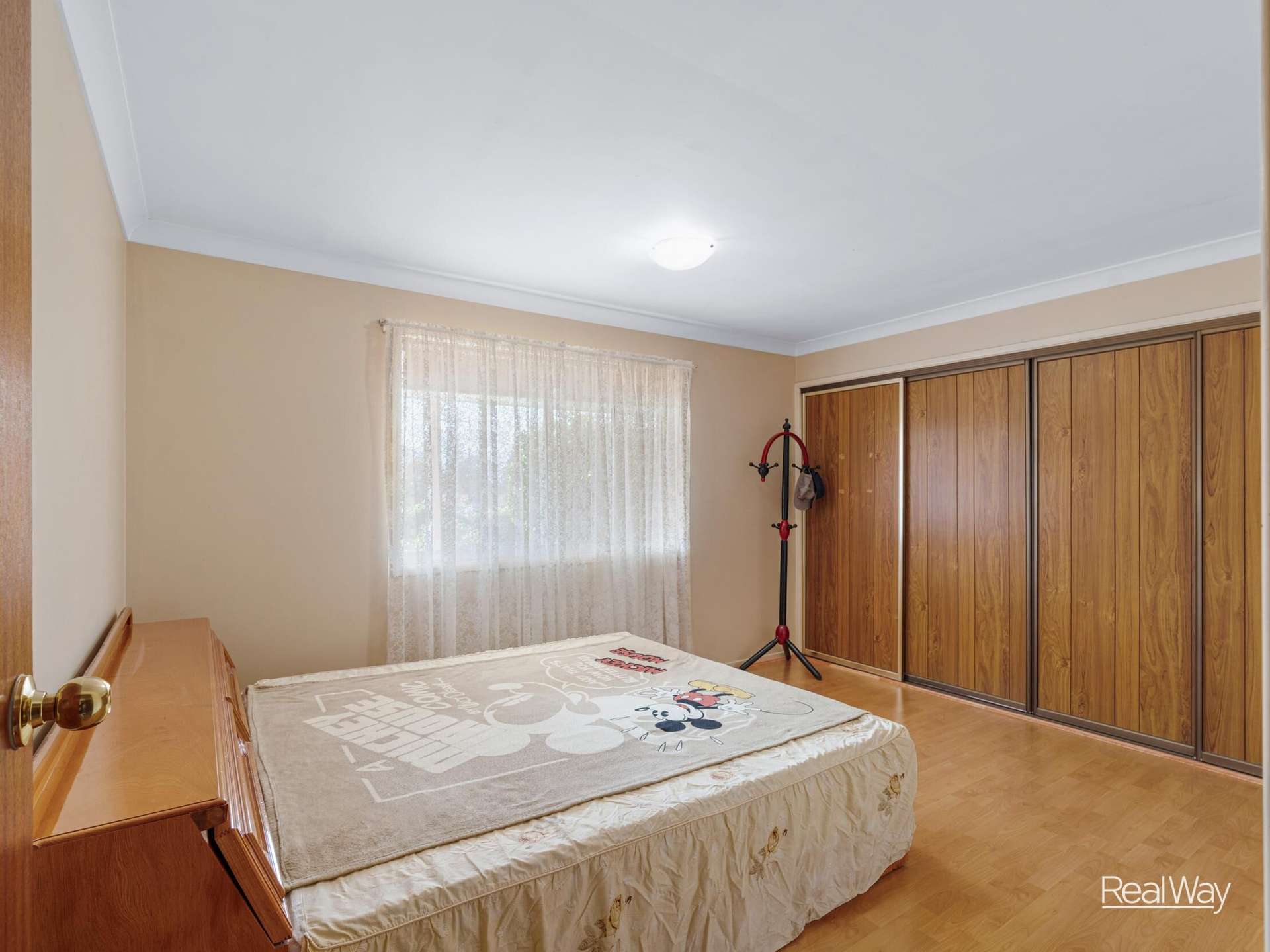 10483 New England Highway, Highfields For Sale by Farmbuy.com - image 18