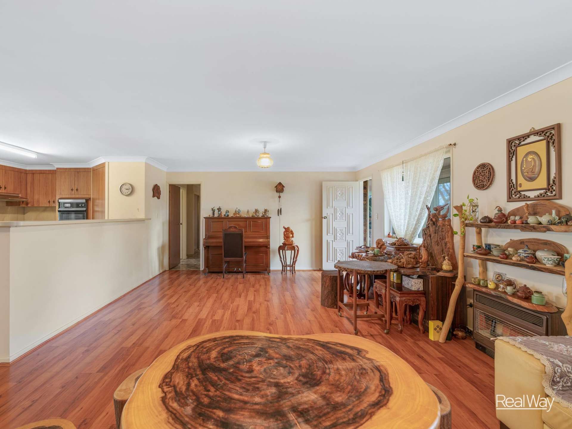 10483 New England Highway, Highfields For Sale by Farmbuy.com - image 13