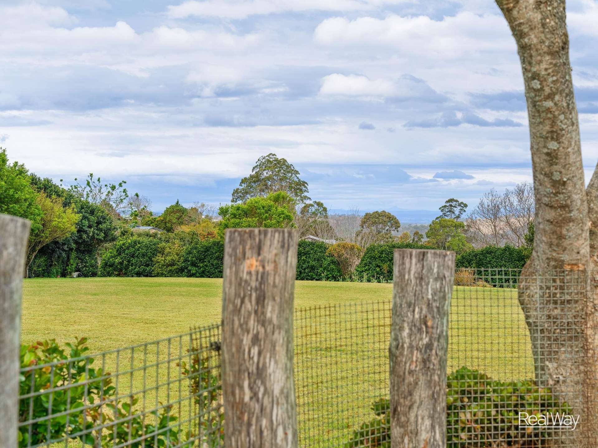 10483 New England Highway, Highfields For Sale by Farmbuy.com - image 25