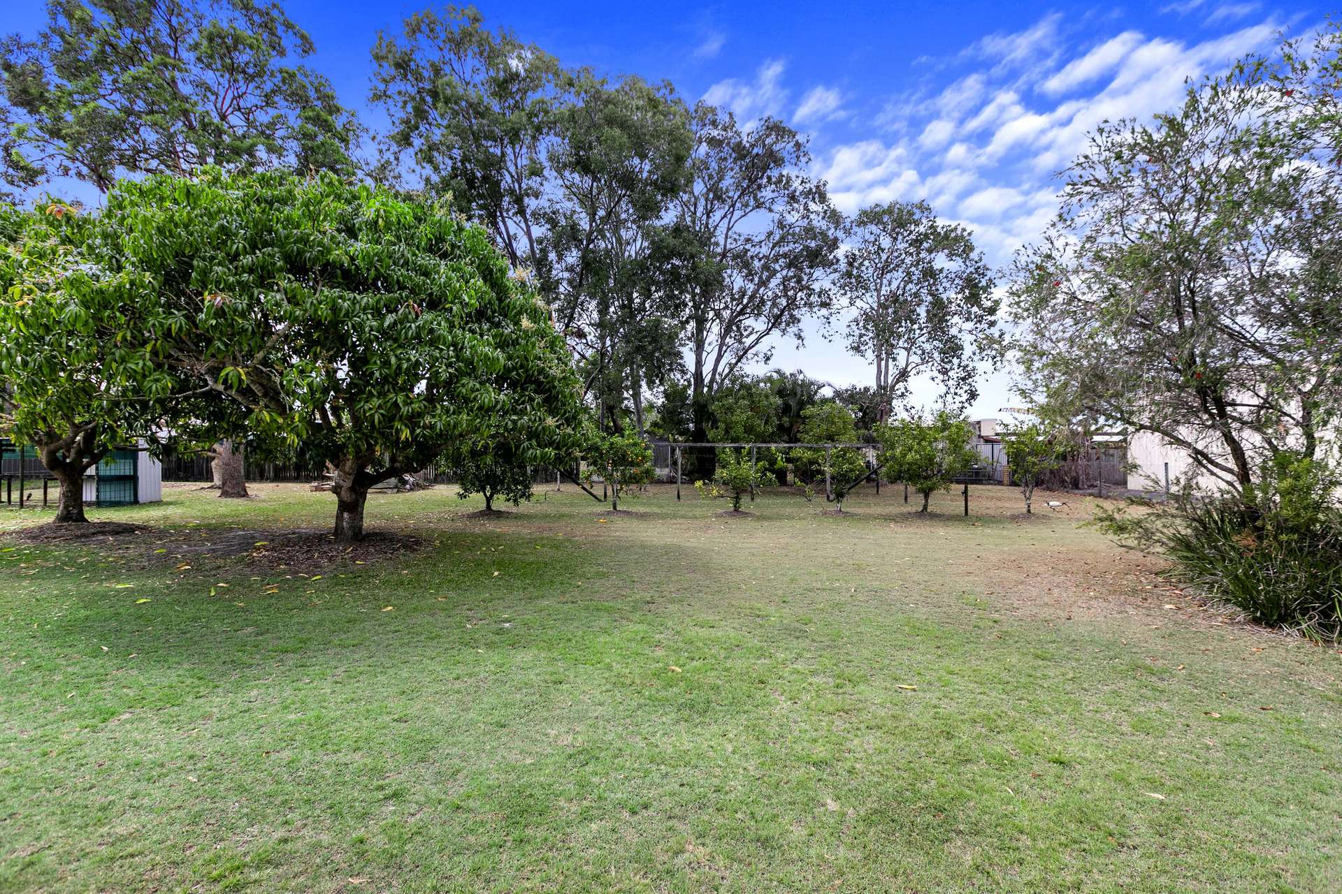 30-32 Orchid Ave, Urangan For Sale by Farmbuy.com - image 25