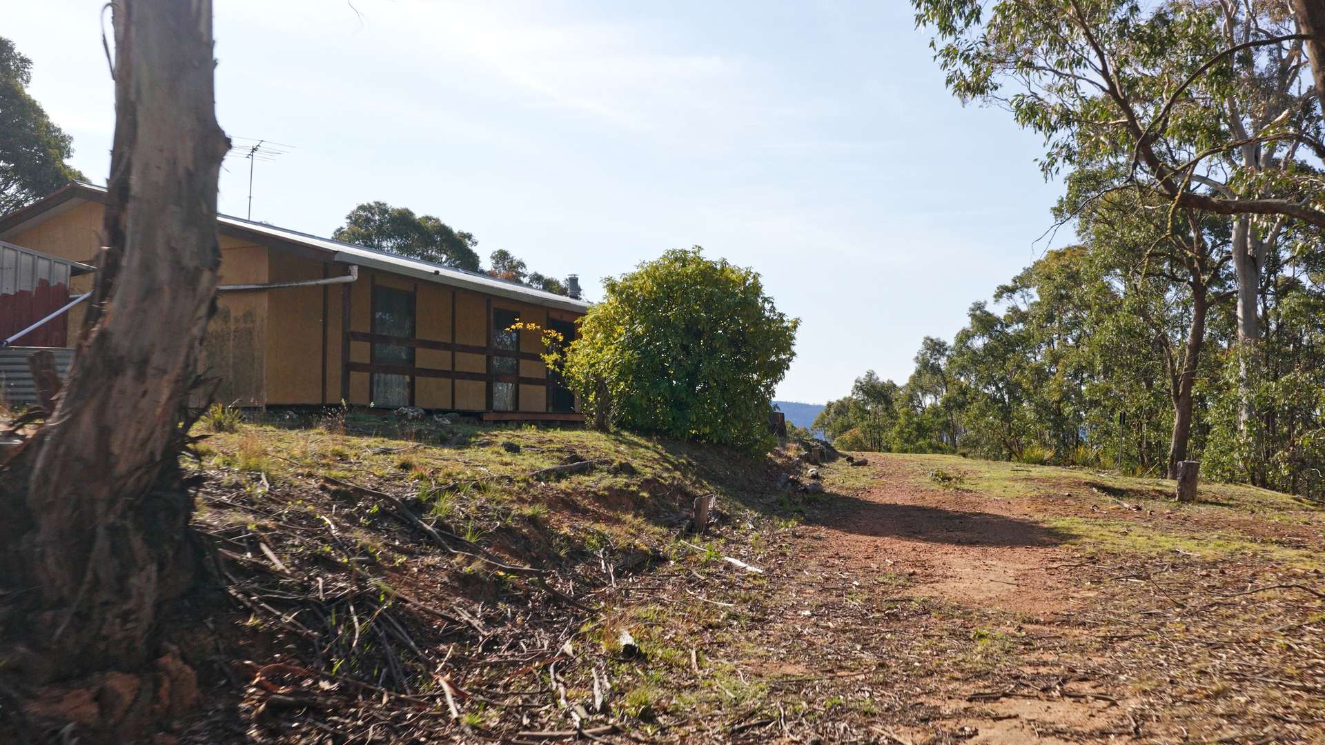 187 Kangaroo Track, Omeo For Sale by Farmbuy.com - image 3