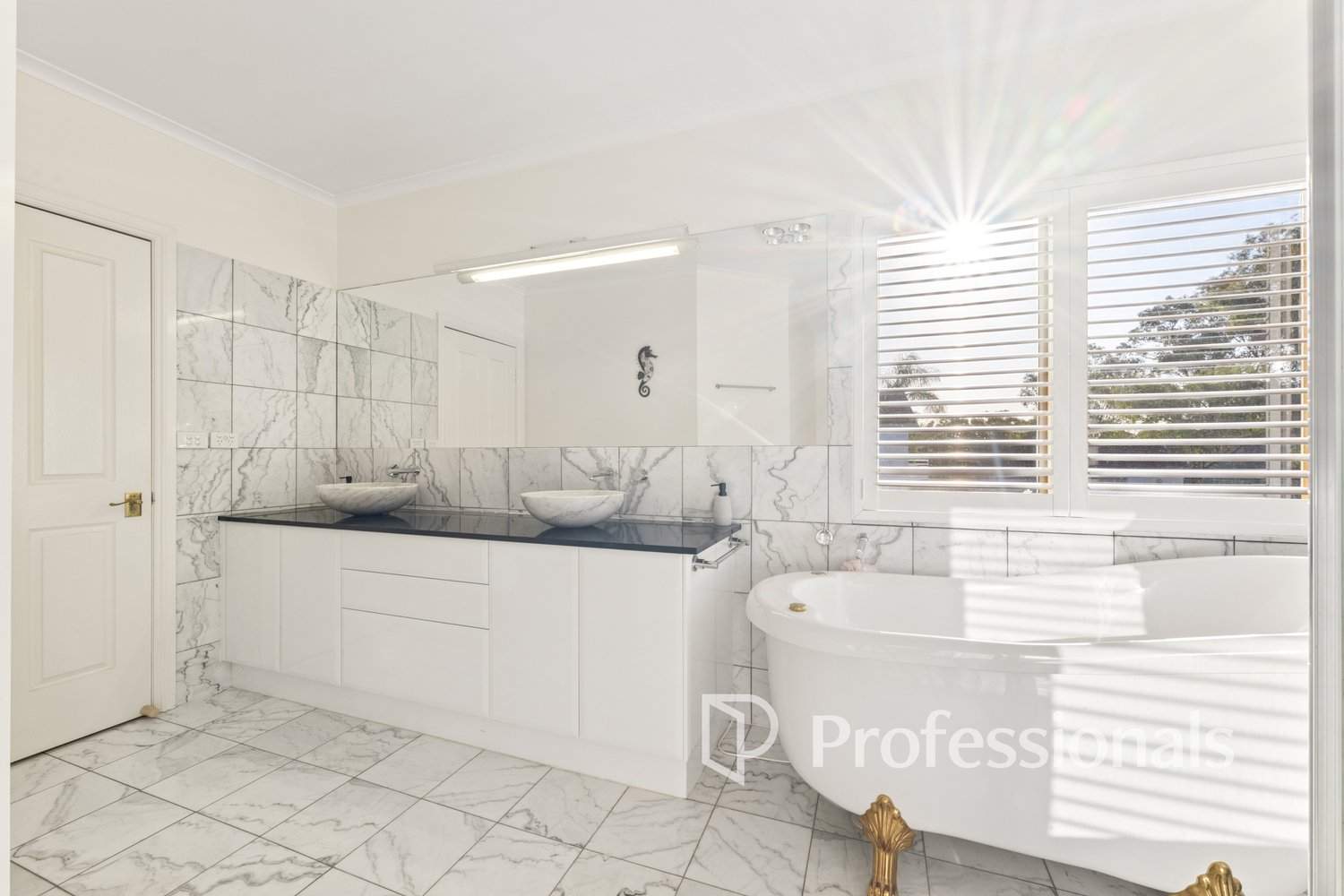 32 Hendy Road, Buronga For Sale by Farmbuy.com - image 9