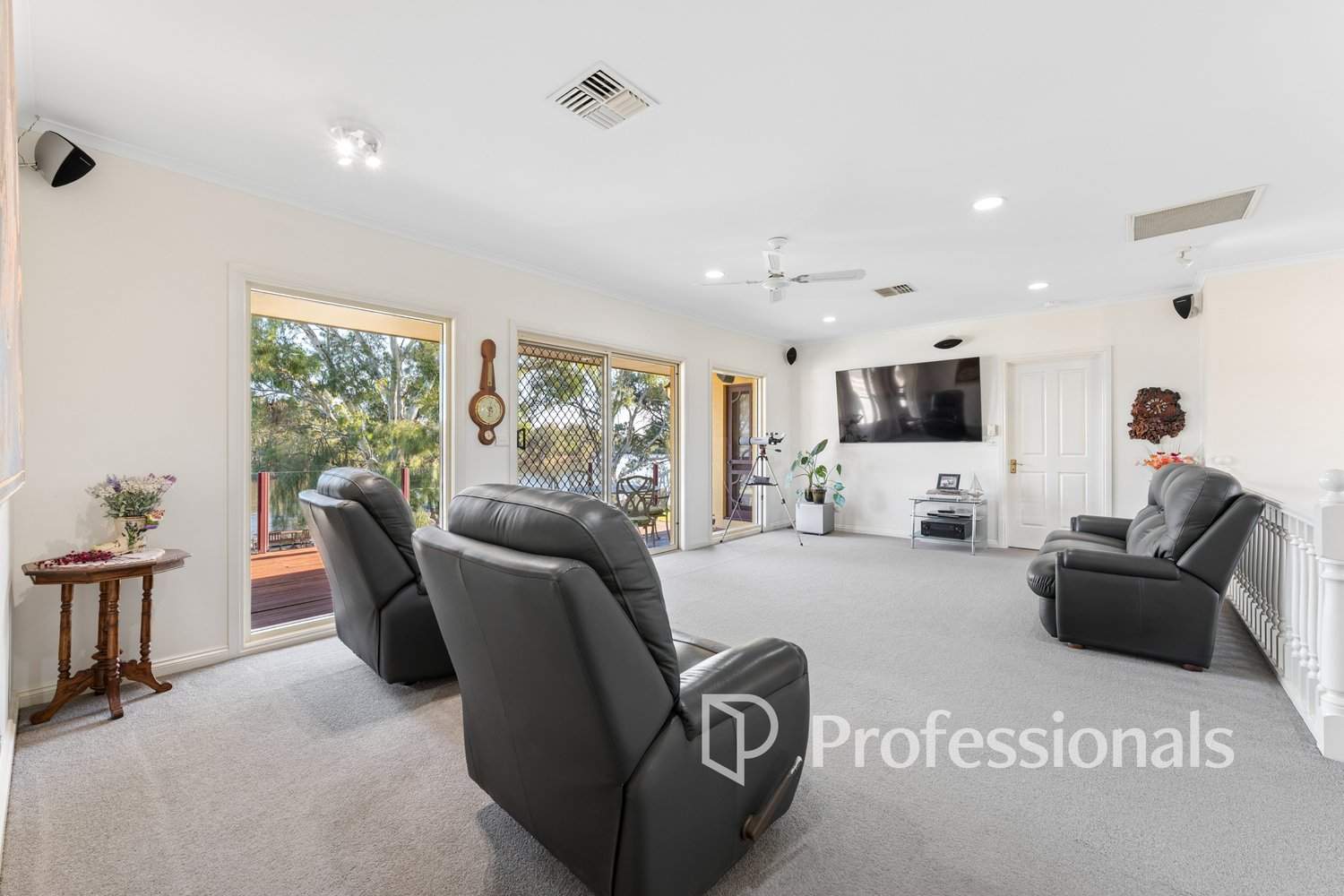 32 Hendy Road, Buronga For Sale by Farmbuy.com - image 6