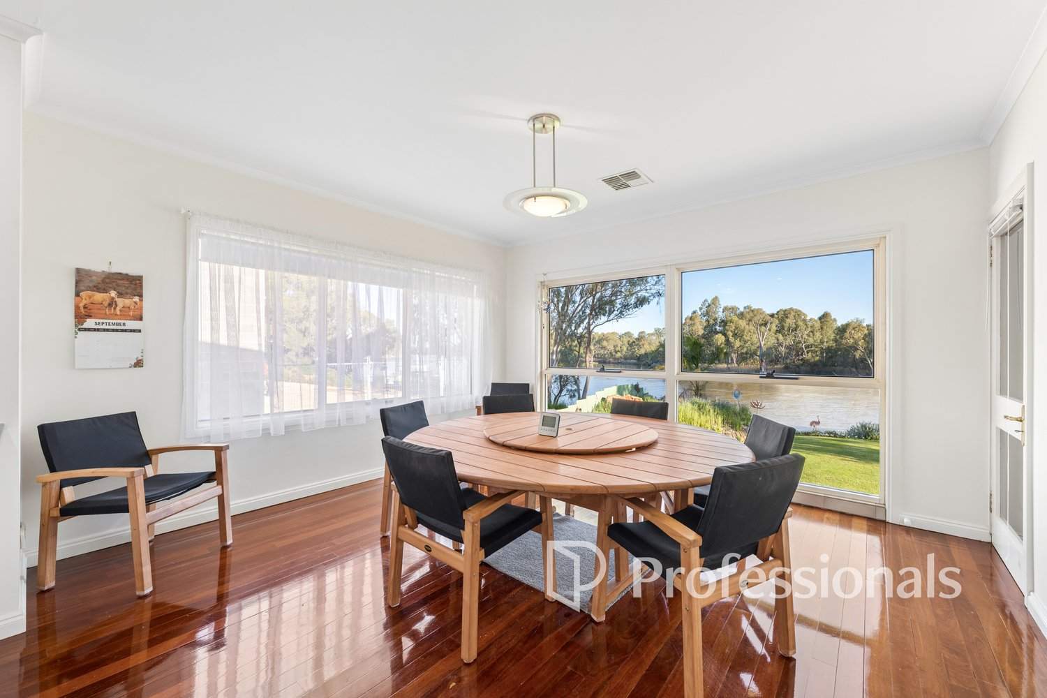32 Hendy Road, Buronga For Sale by Farmbuy.com - image 5