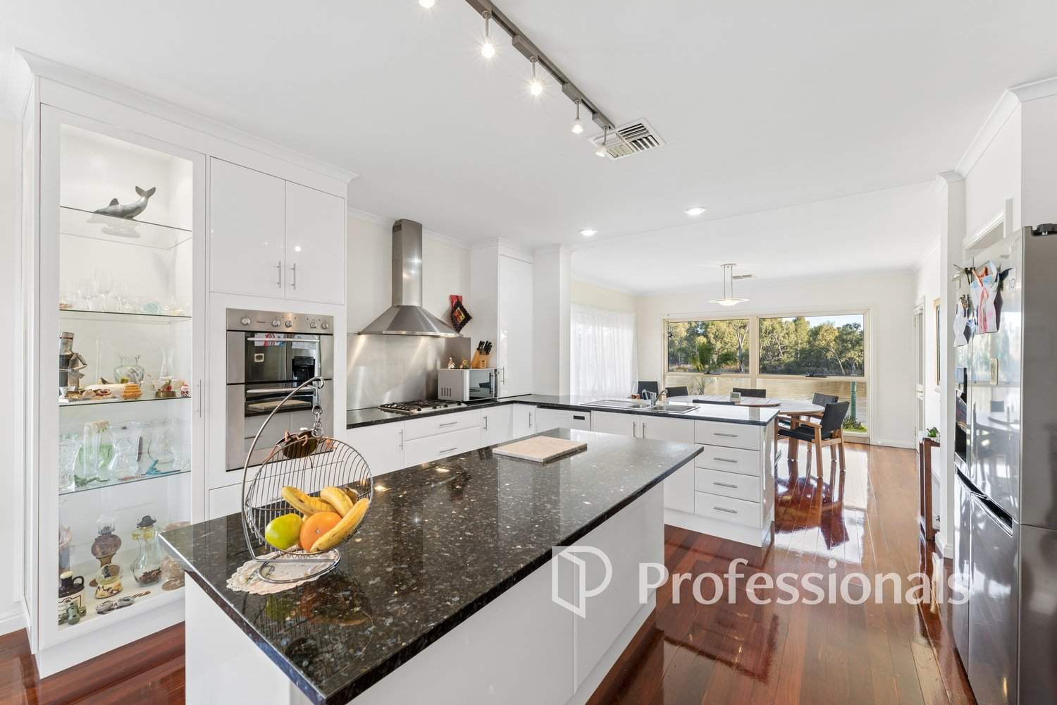 32 Hendy Road, Buronga For Sale by Farmbuy.com - image 2