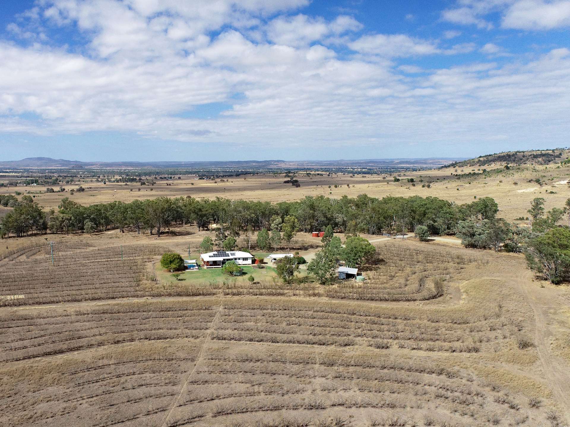 453 Eichmanns Road, Thangool Auction by Farmbuy.com - image 4