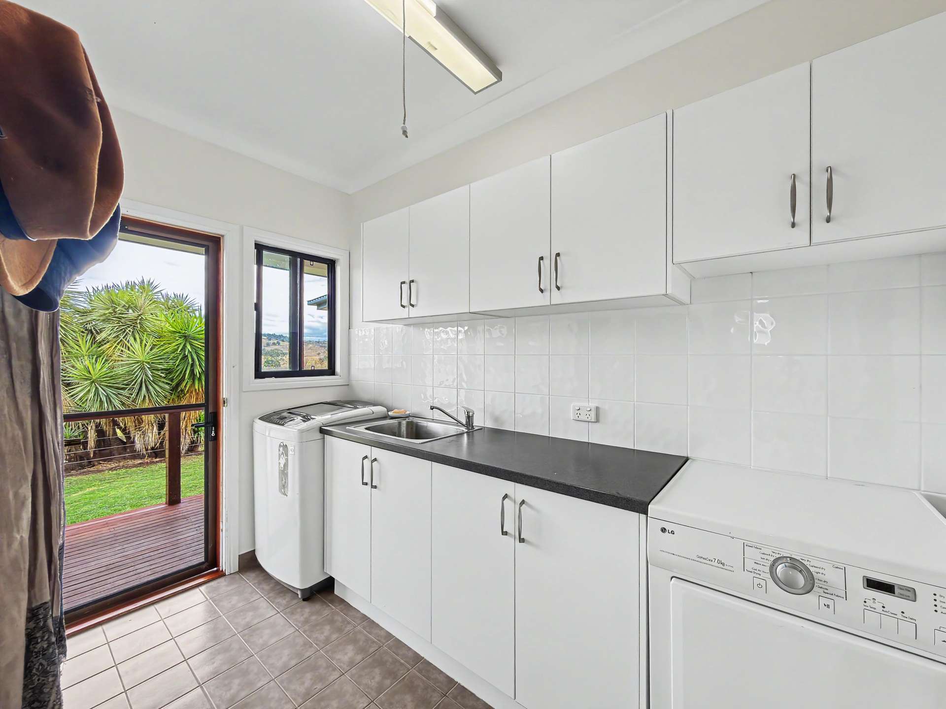 453 Eichmanns Road, Thangool Auction by Farmbuy.com - image 14