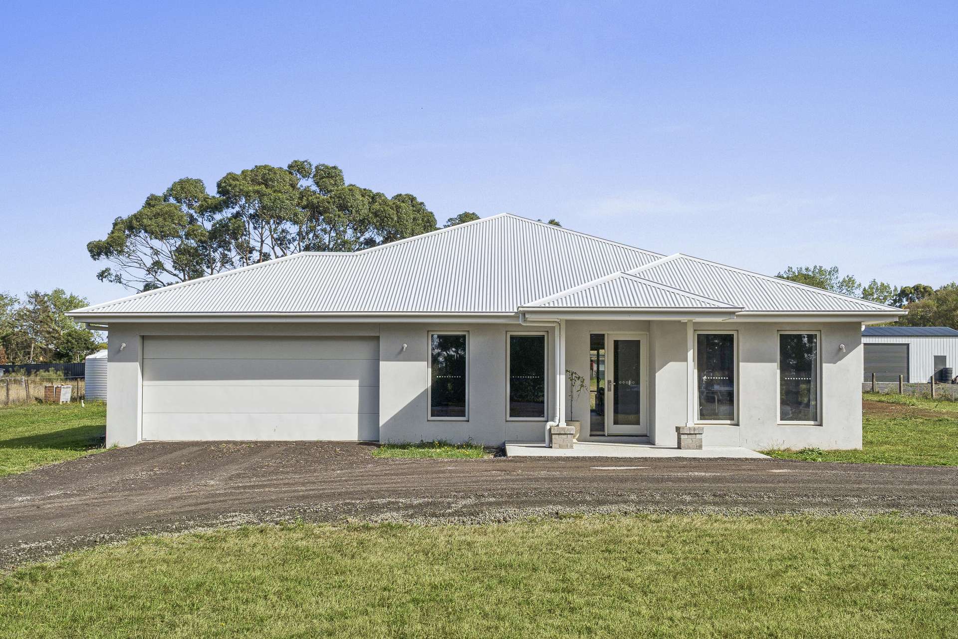 44 Mills Road, Cobden For Sale by Farmbuy.com - image 1