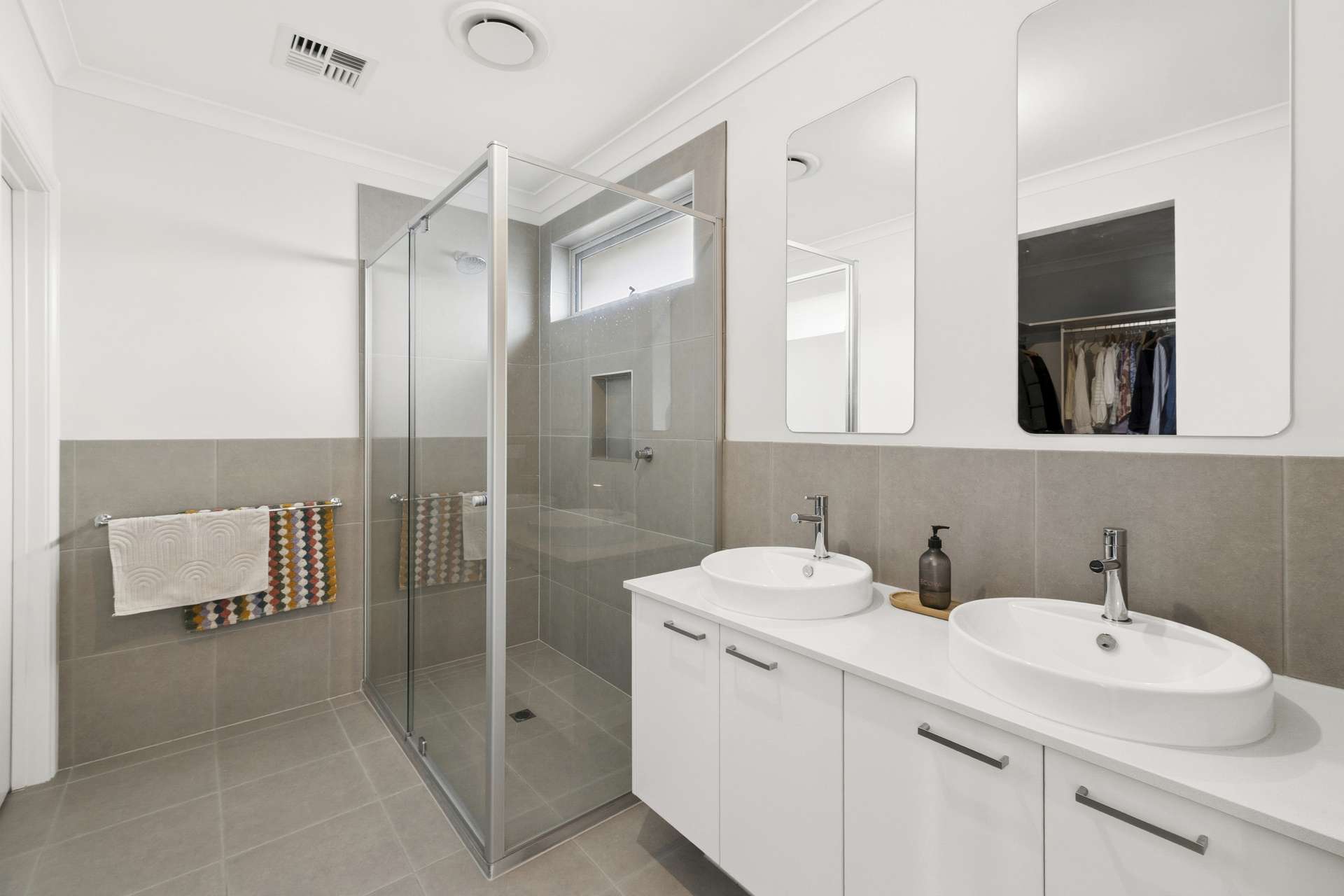 44 Mills Road, Cobden For Sale by Farmbuy.com - image 11