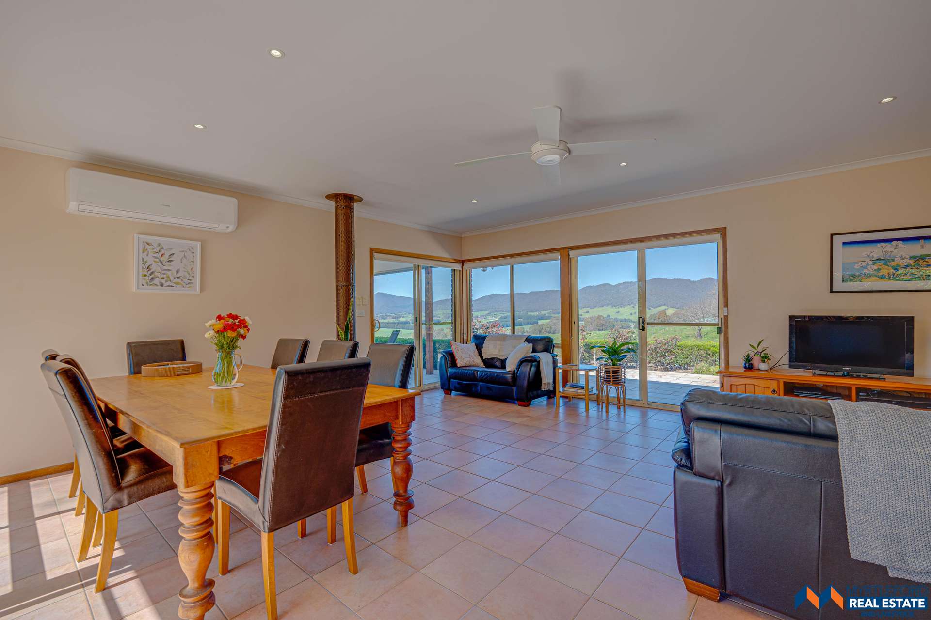 945 Carrolls Road, Myrtleford For Sale by Farmbuy.com - image 17