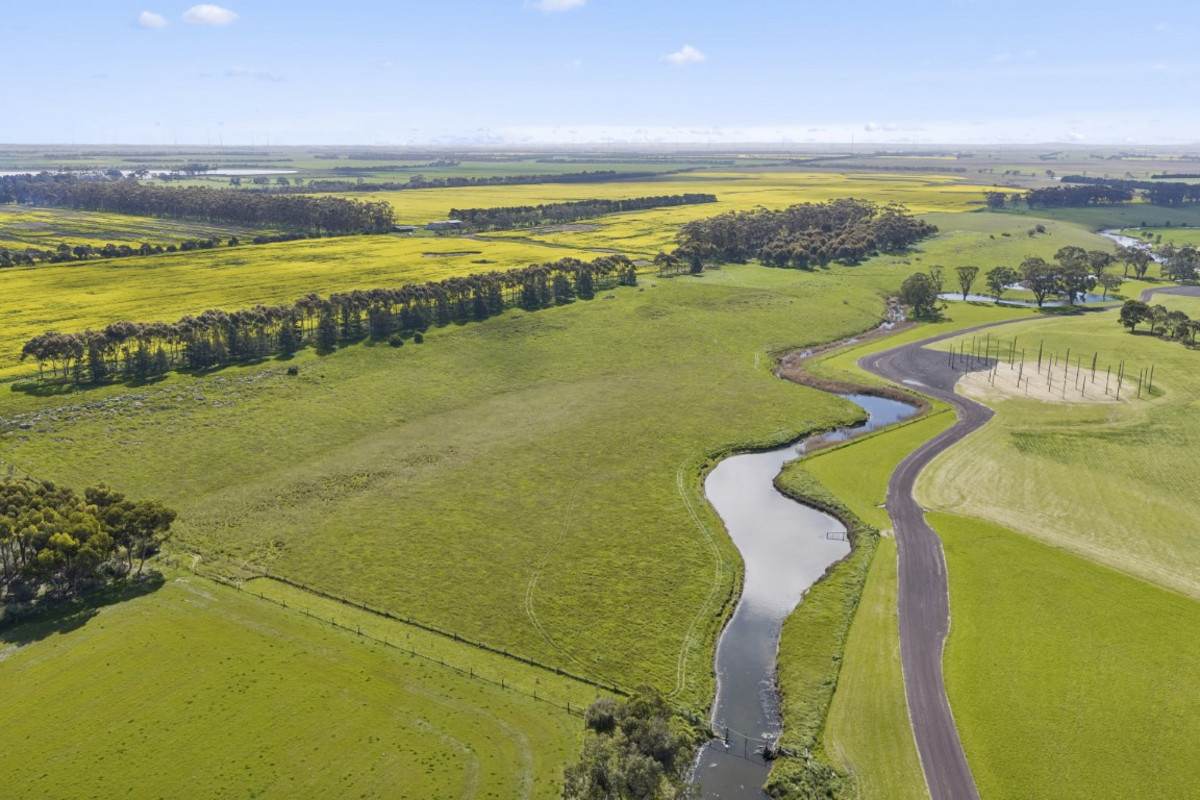 Wingeel Road, Wingeel For Sale by Farmbuy.com - image 12