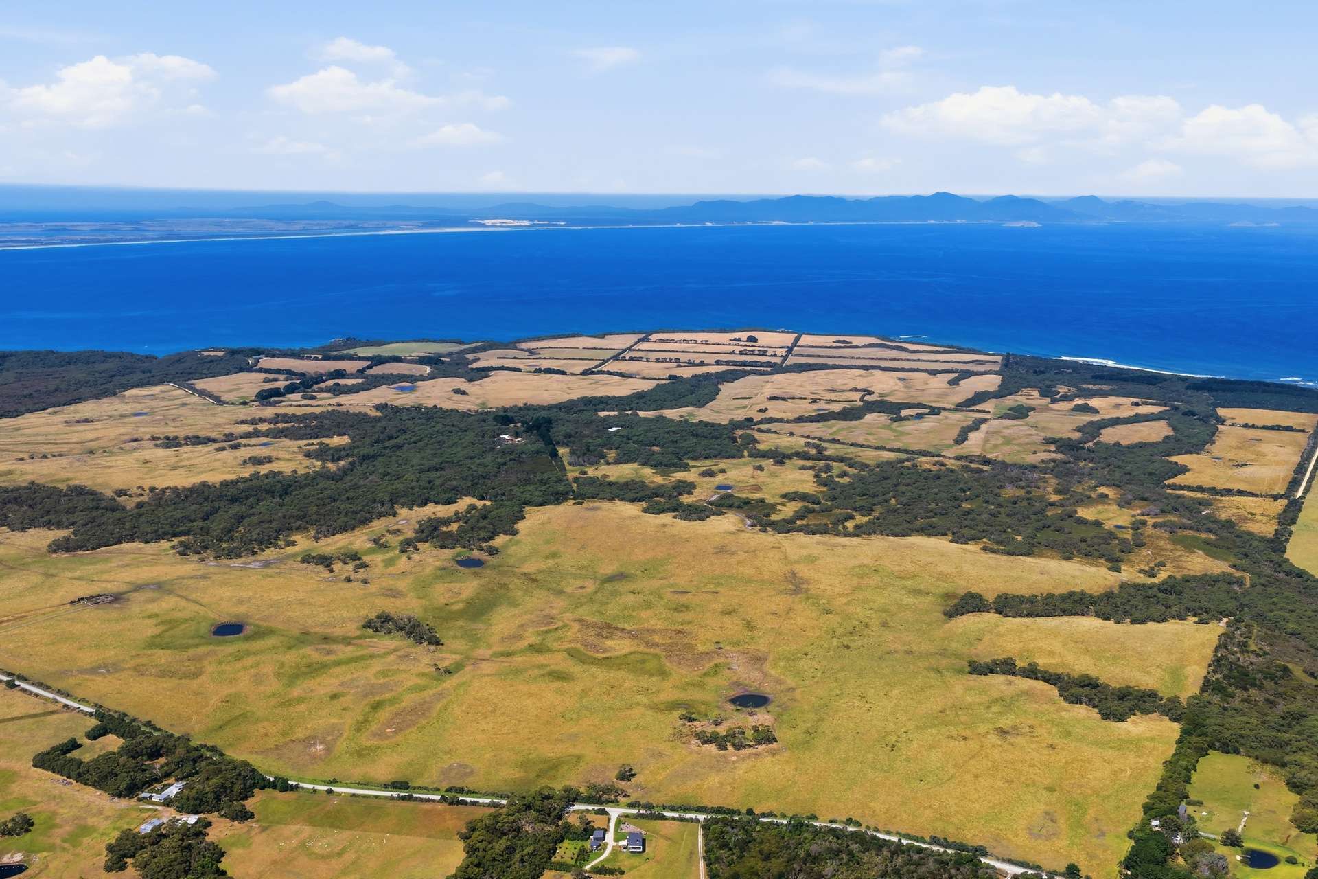 40 Walkerville South Road, Tarwin Lower For Sale by Farmbuy.com - image 5