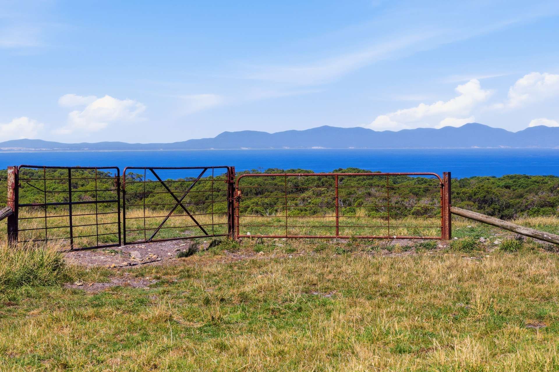 40 Walkerville South Road, Tarwin Lower For Sale by Farmbuy.com - image 9