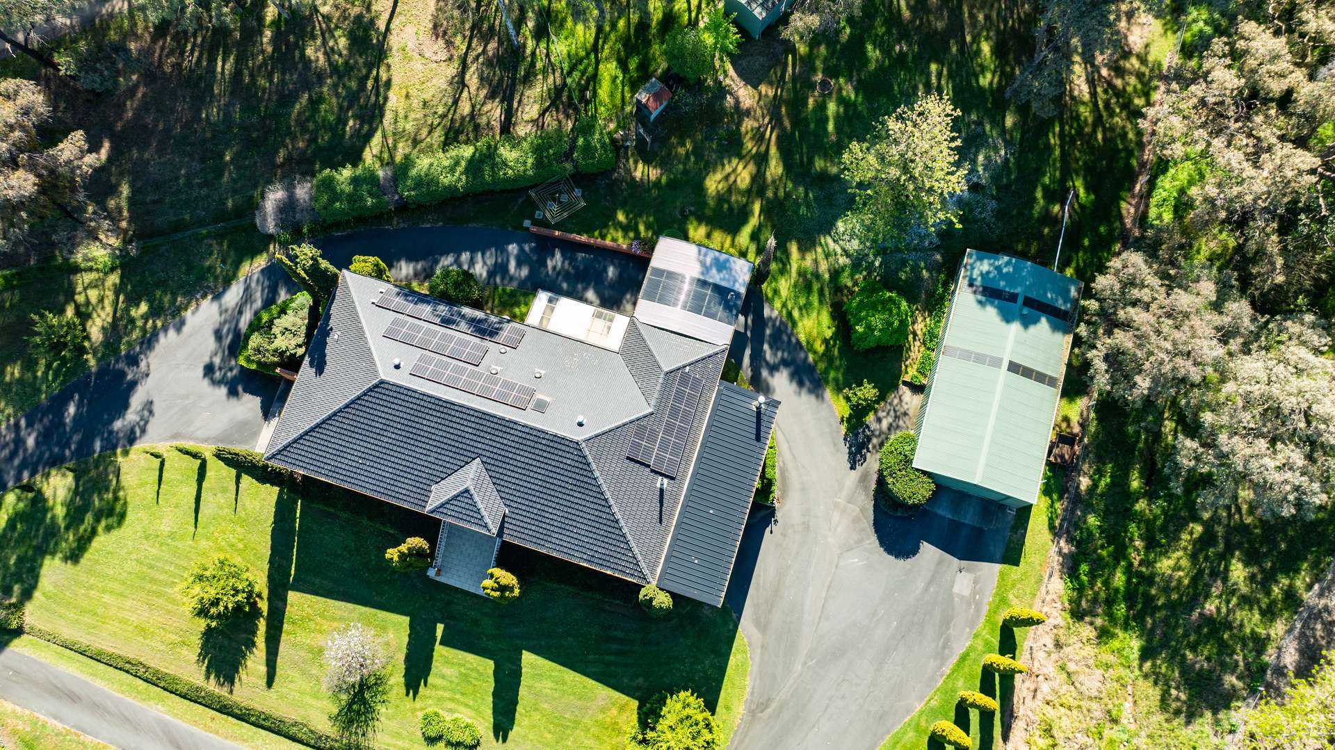 1188 Padman Drive, West Albury For Sale by Farmbuy.com - image 6