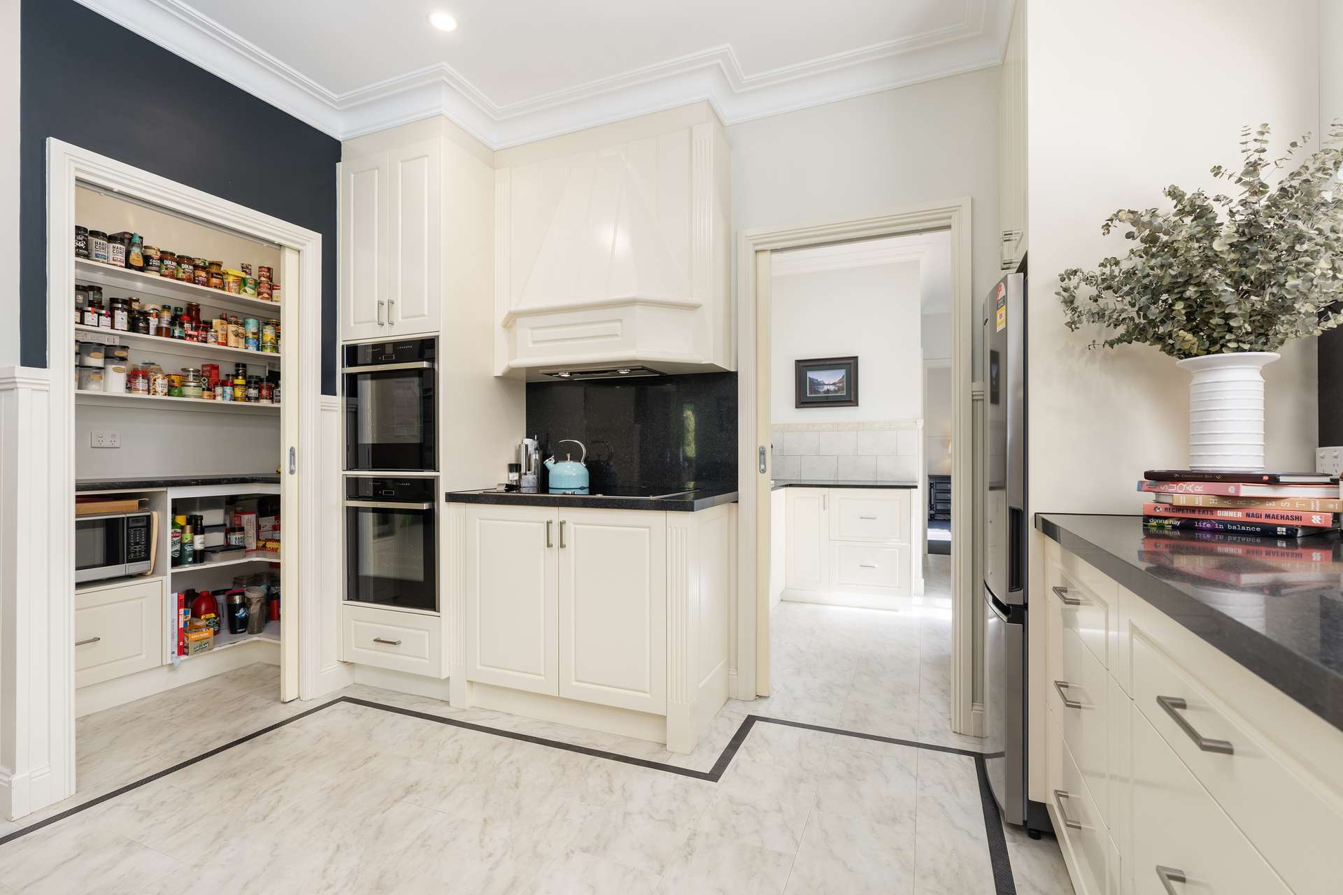 1188 Padman Drive, West Albury For Sale by Farmbuy.com - image 10