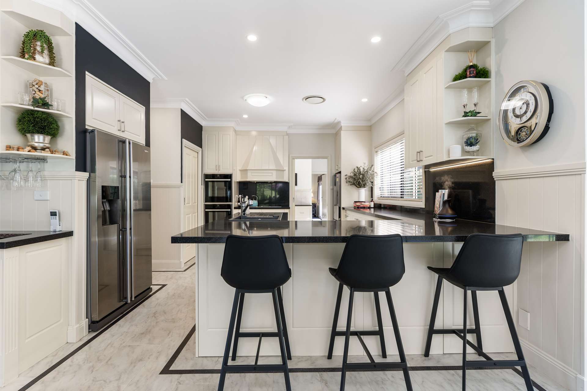 1188 Padman Drive, West Albury For Sale by Farmbuy.com - image 8