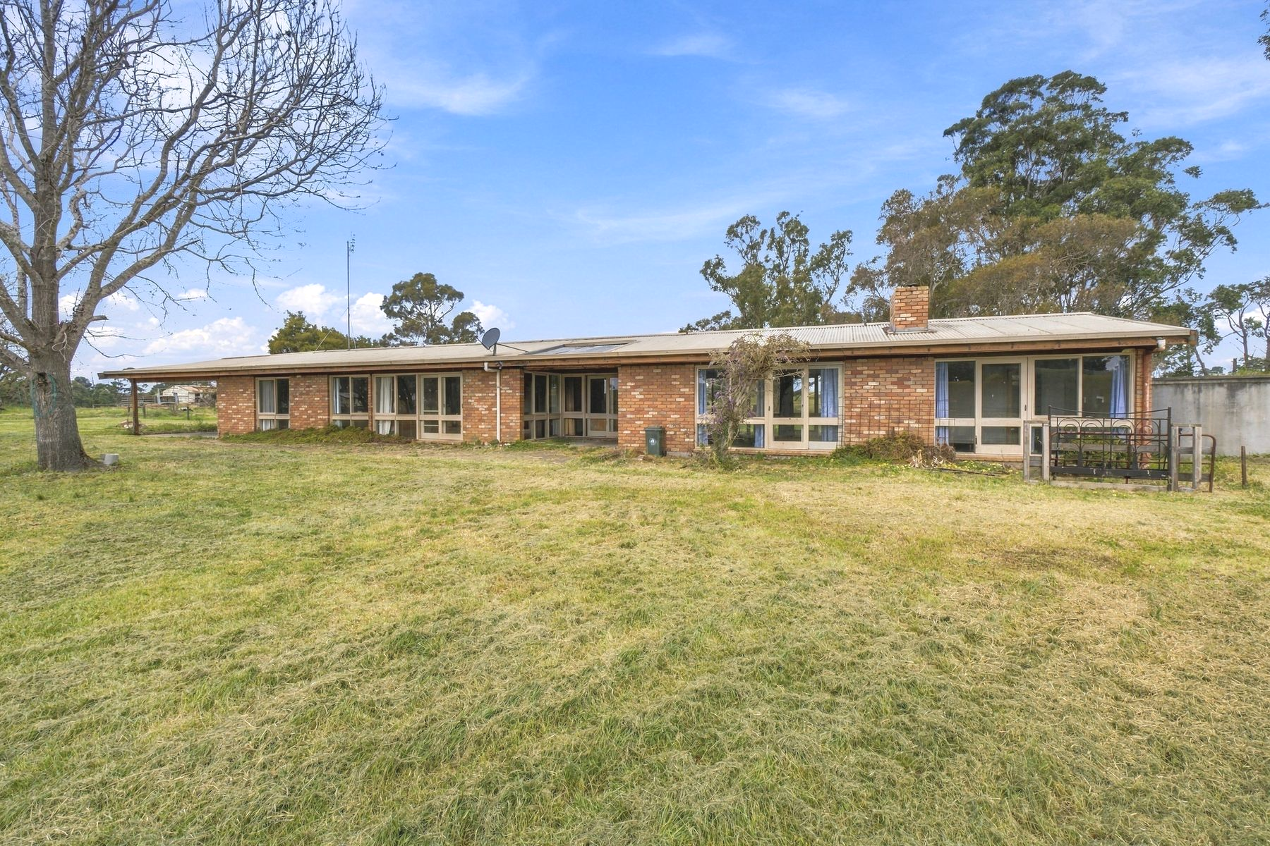 1131 Reservoir Road, Munro For Sale by Farmbuy.com - image 31