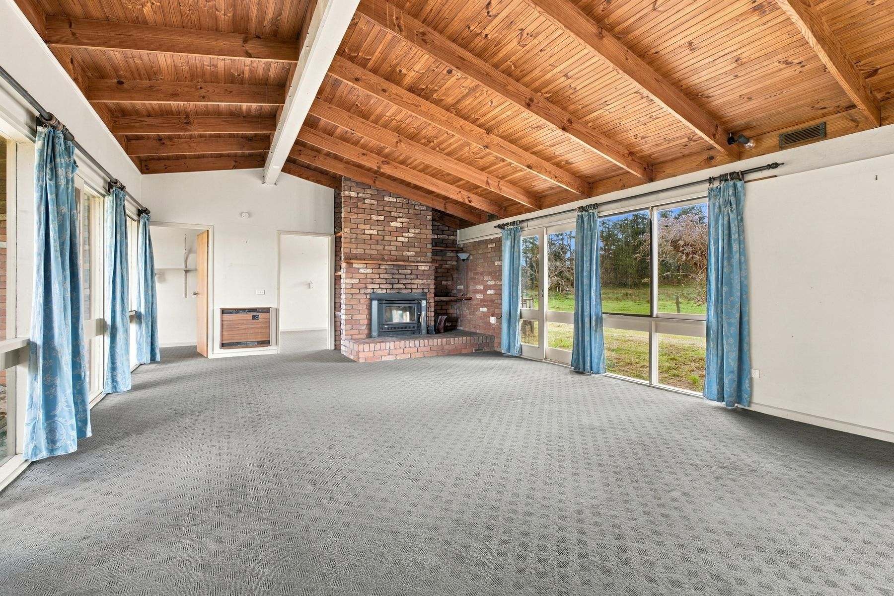 1131 Reservoir Road, Munro For Sale by Farmbuy.com - image 35