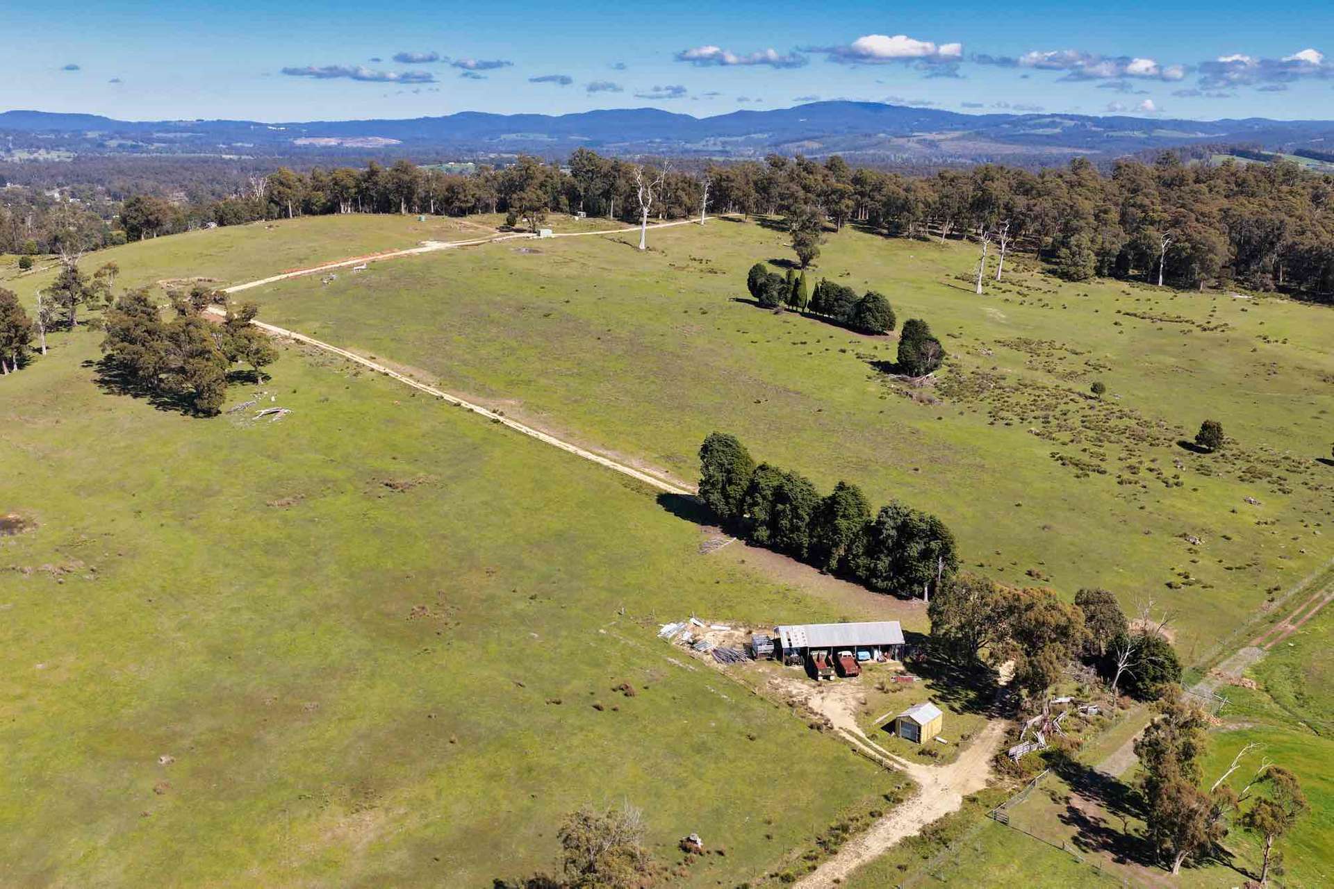 Property/137 Hendersons Lane, Gravelly Beach For Sale by Farmbuy.com - image 14