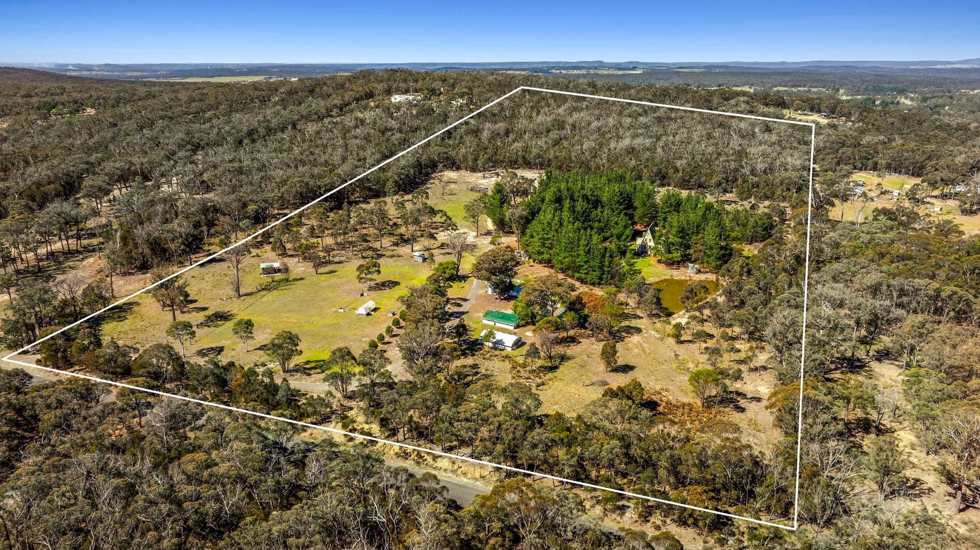 122 Blakes Boulevard, Bungonia For Sale by Farmbuy.com - image 3