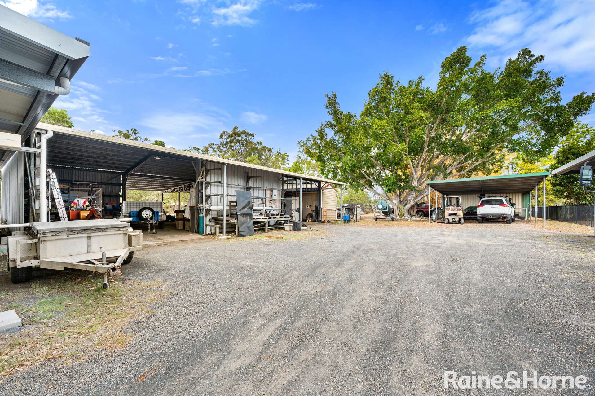 1131 Childers Road, Branyan For Sale by Farmbuy.com - image 23