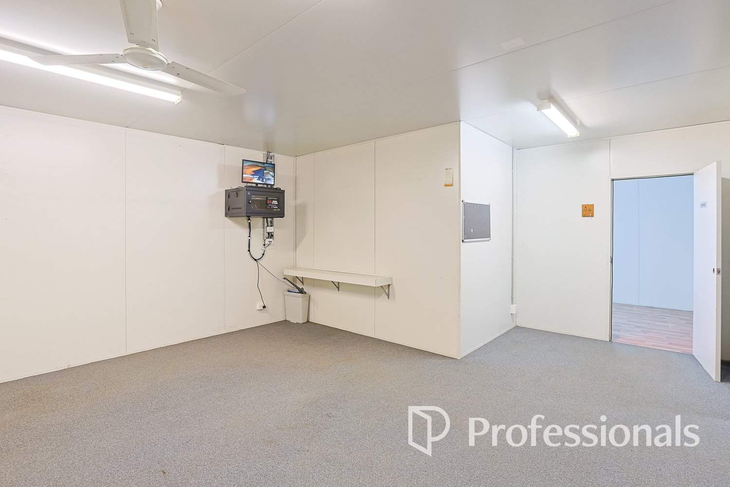 28 Brett Road, Euston For Sale by Farmbuy.com - image 4