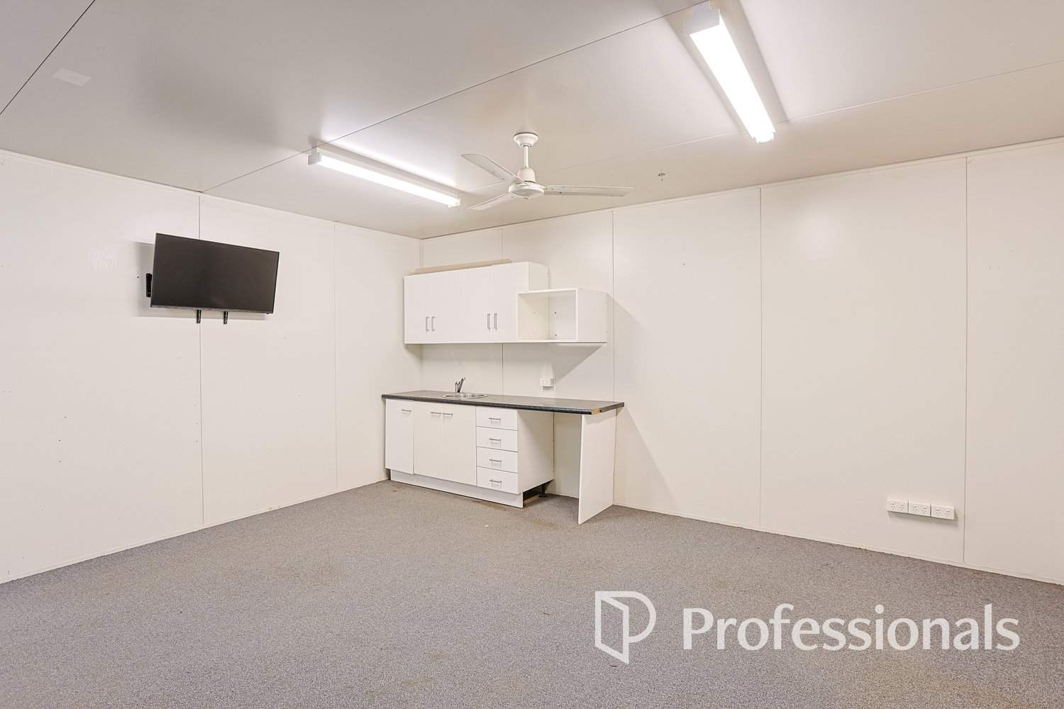 28 Brett Road, Euston For Sale by Farmbuy.com - image 3