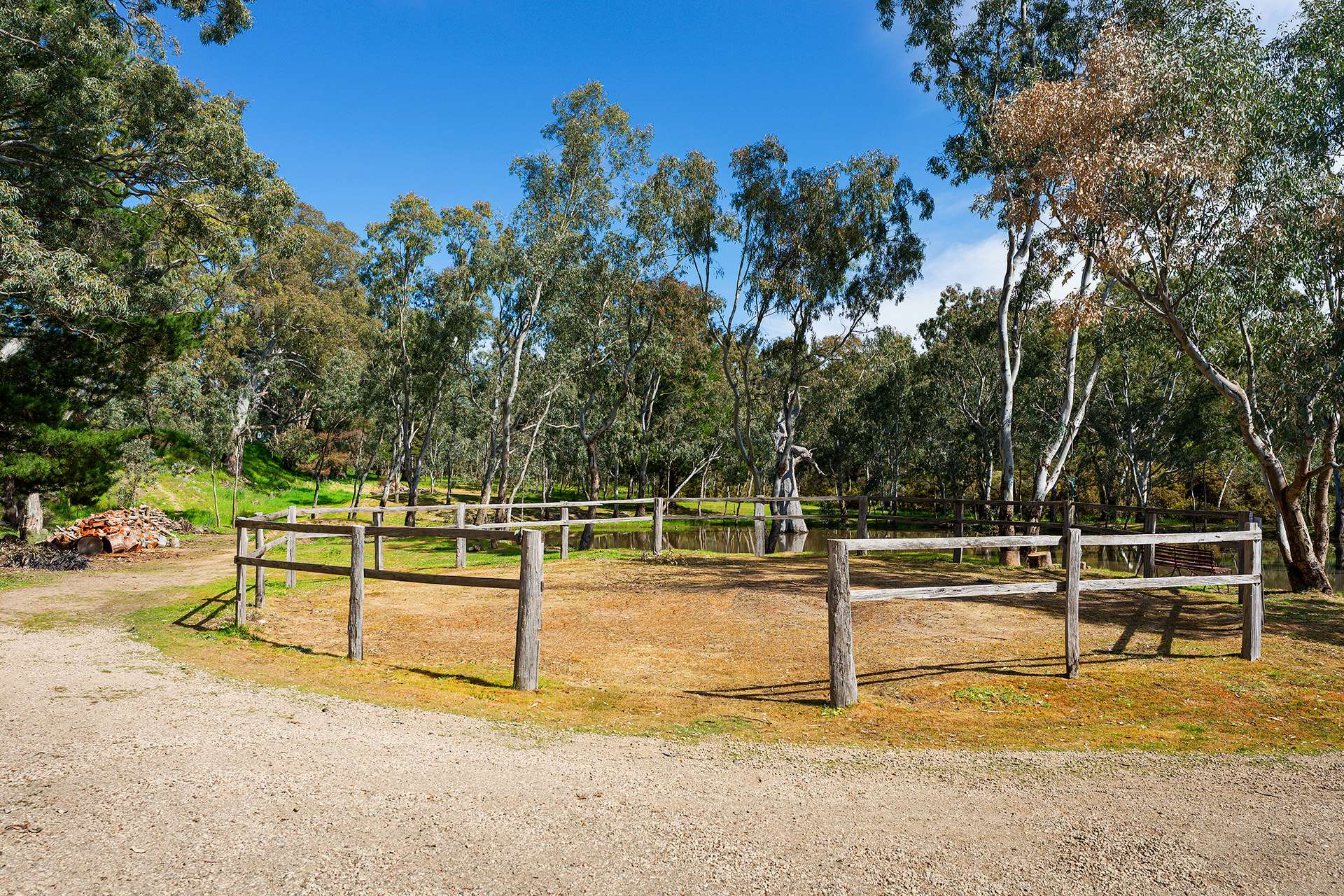27 Mennens Lane, Harcourt North For Sale by Farmbuy.com - image 23