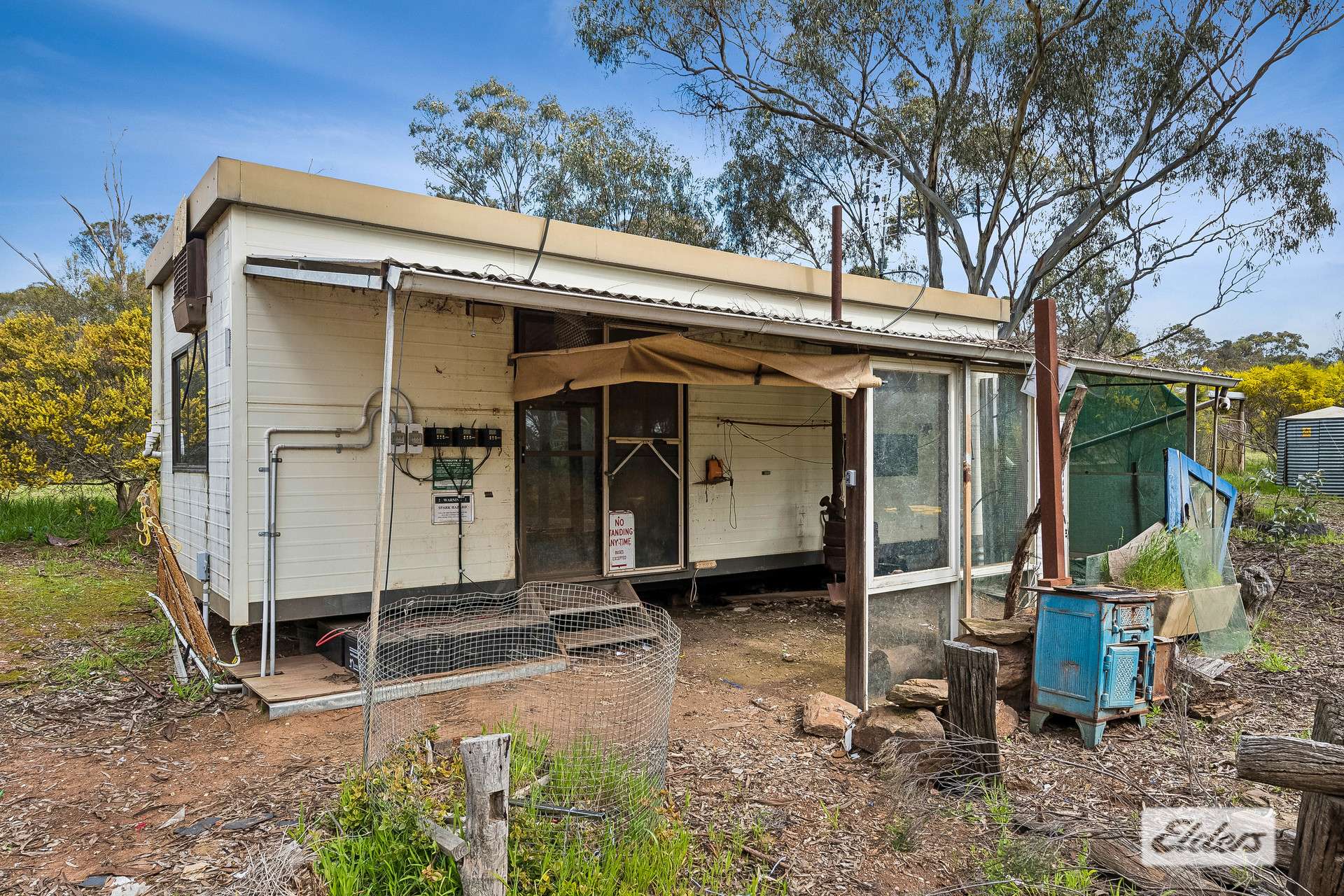 420 Scotts Lane, Wedderburn For Sale by Farmbuy.com - image 2
