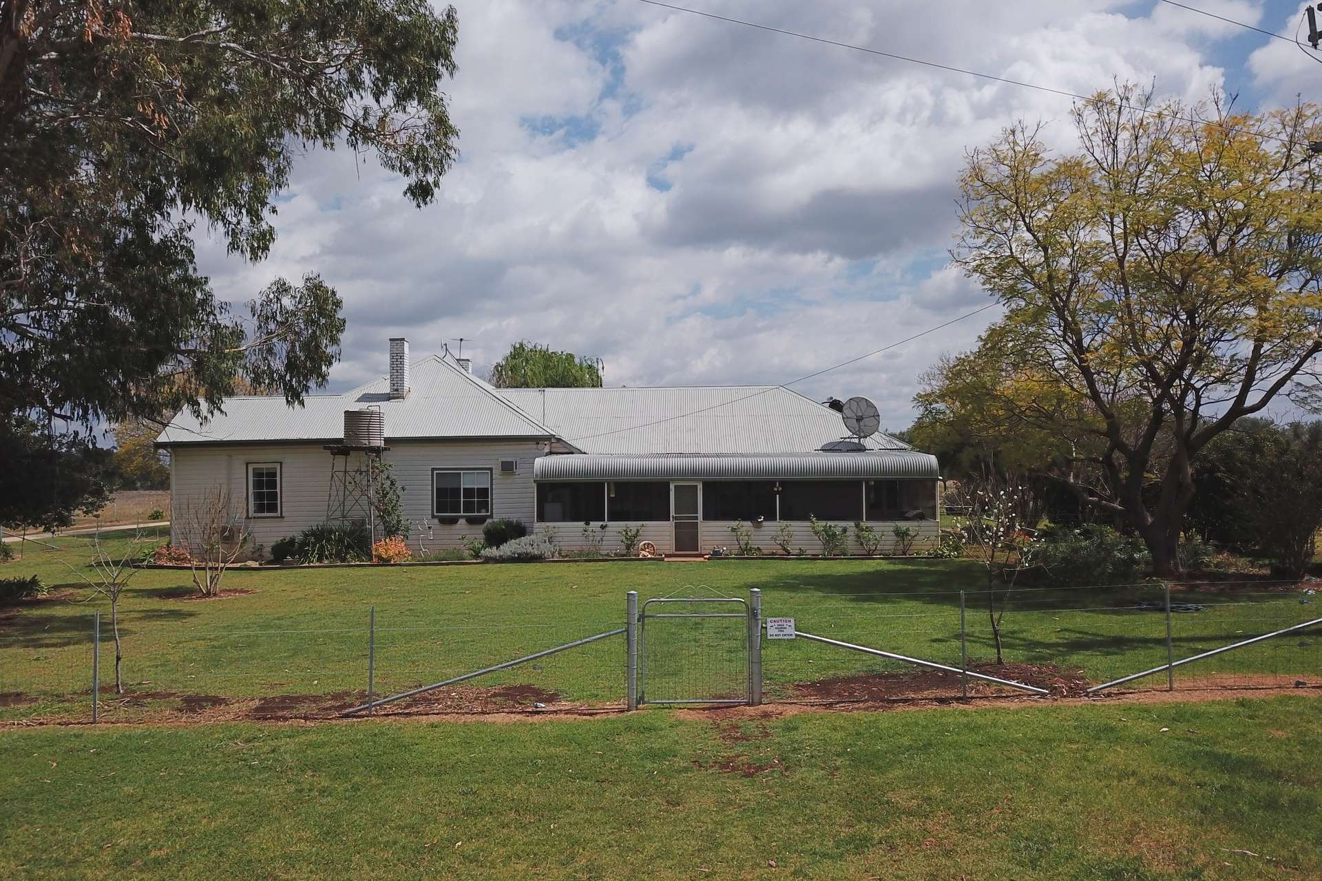40 Hills Lane, Inverell For Sale by Farmbuy.com - image 3