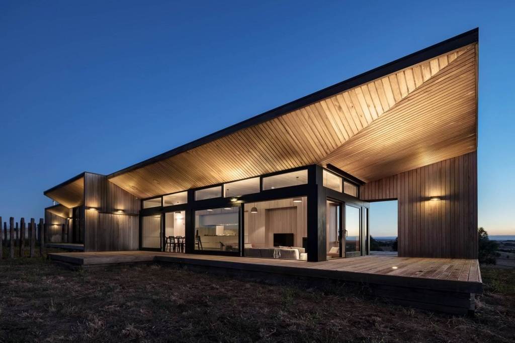 90 Baynes Road, Corunnun VIC 3249