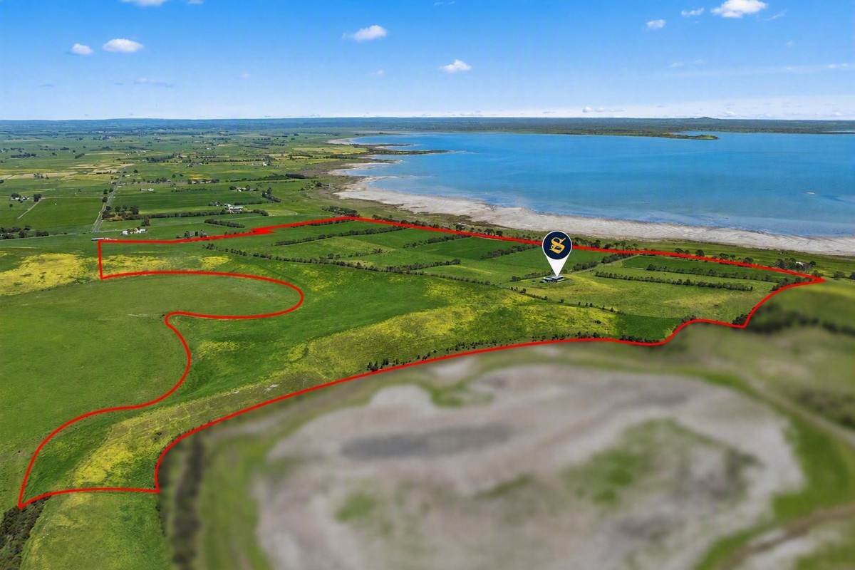 90 Baynes Road, Corunnun For Sale by Farmbuy.com - image 22
