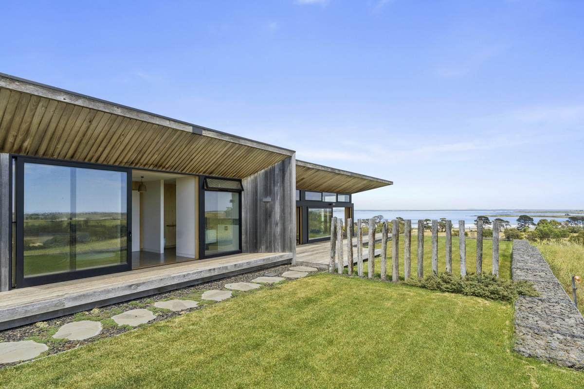 90 Baynes Road, Corunnun For Sale by Farmbuy.com - image 7