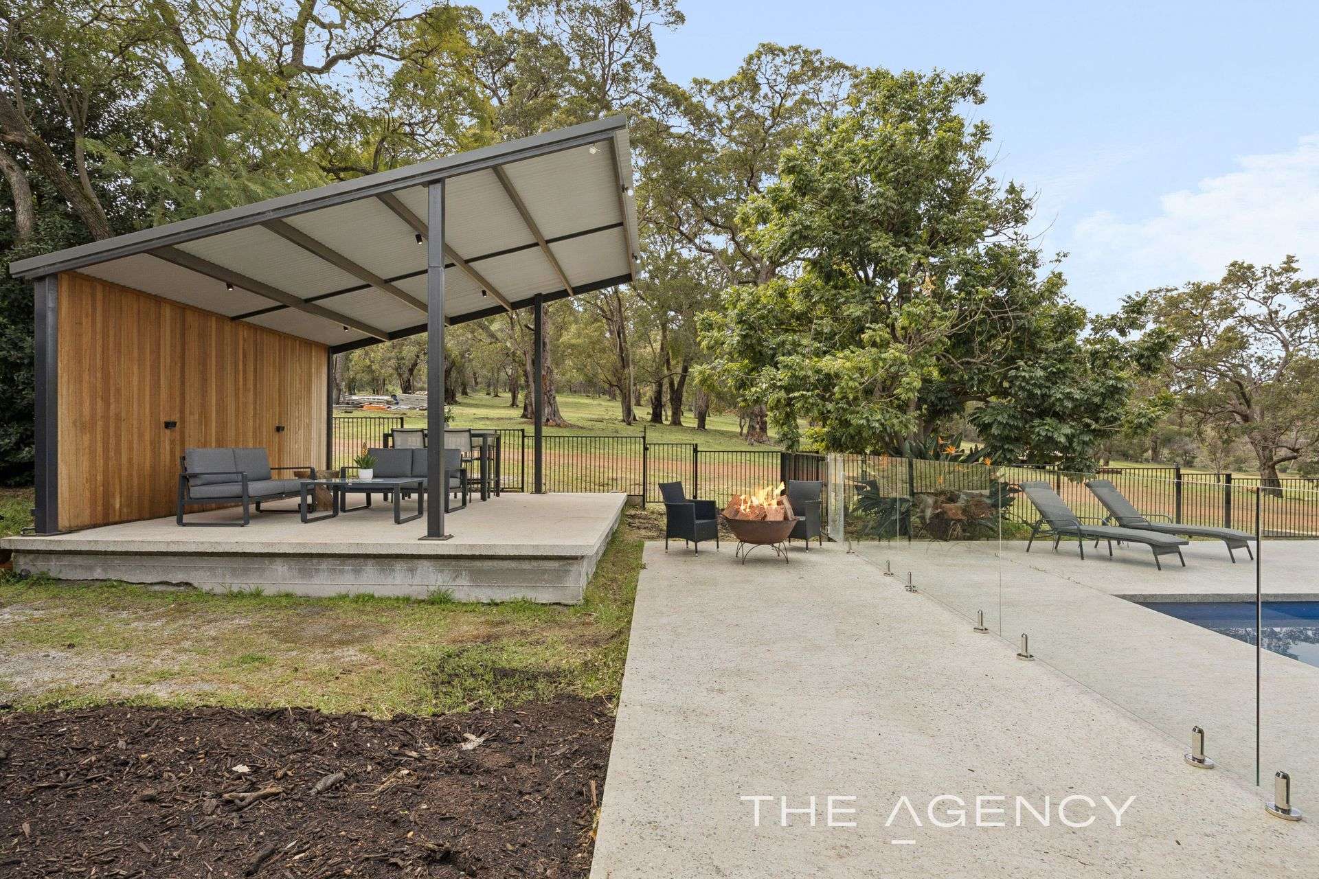 8 Newman Road, Glen Forrest For Sale by Farmbuy.com - image 23