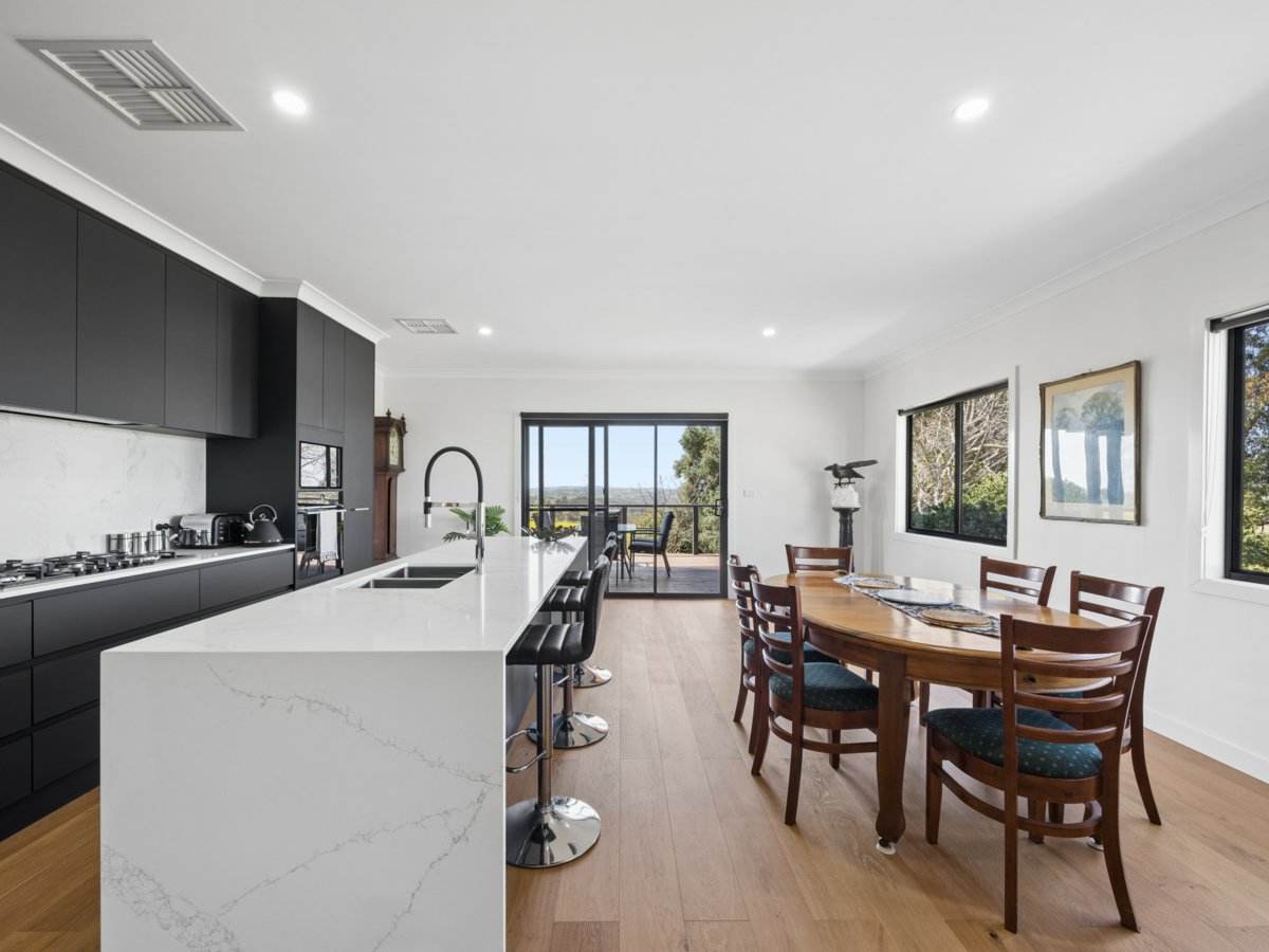 433 Maimuru SS Road Via, Young For Sale by Farmbuy.com - image 3