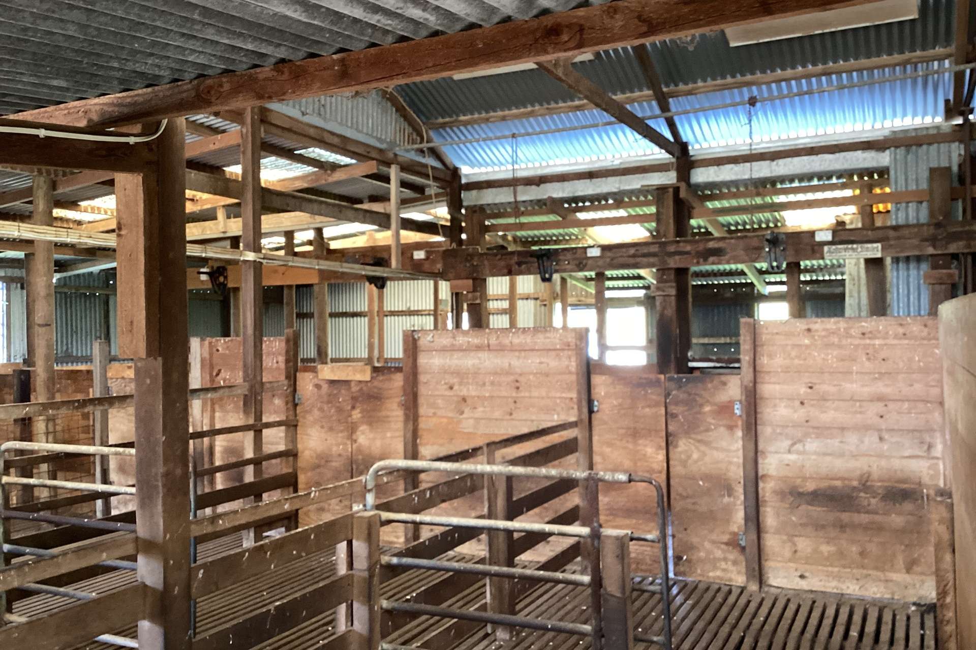 1730 Willson River Road, Porky Flat For Sale by Farmbuy.com - image 8