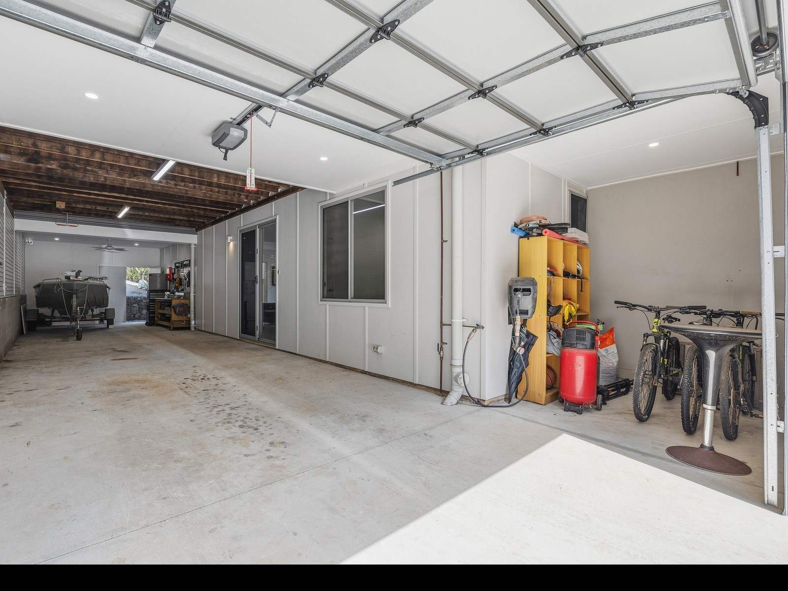 1 Gibbs Court, Diddillibah For Sale by Farmbuy.com - image 25