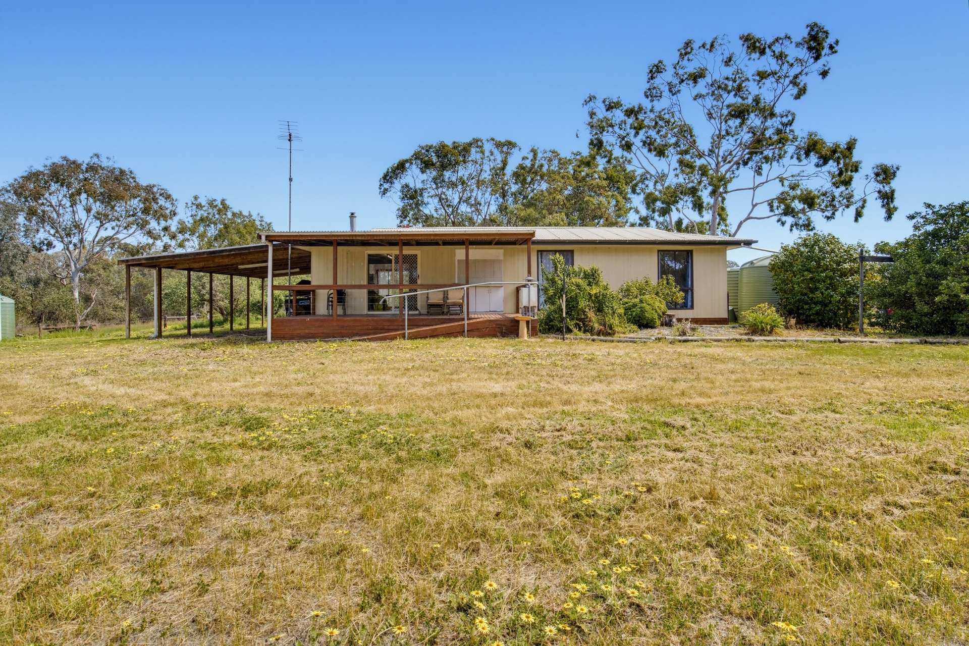 314 Birchmore Road, Birchmore For Sale by Farmbuy.com - image 2